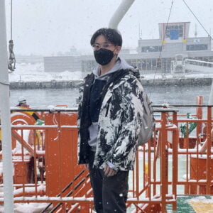 5A107F14-4404-4A4E-9E28-4910F53CE63F