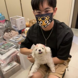 BB7AE80C-609F-451D-A309-577952C7FF7A